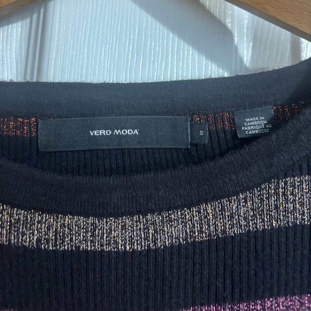 Vero Moda Black Glitter Striped Sweater - Picture 3 of 3